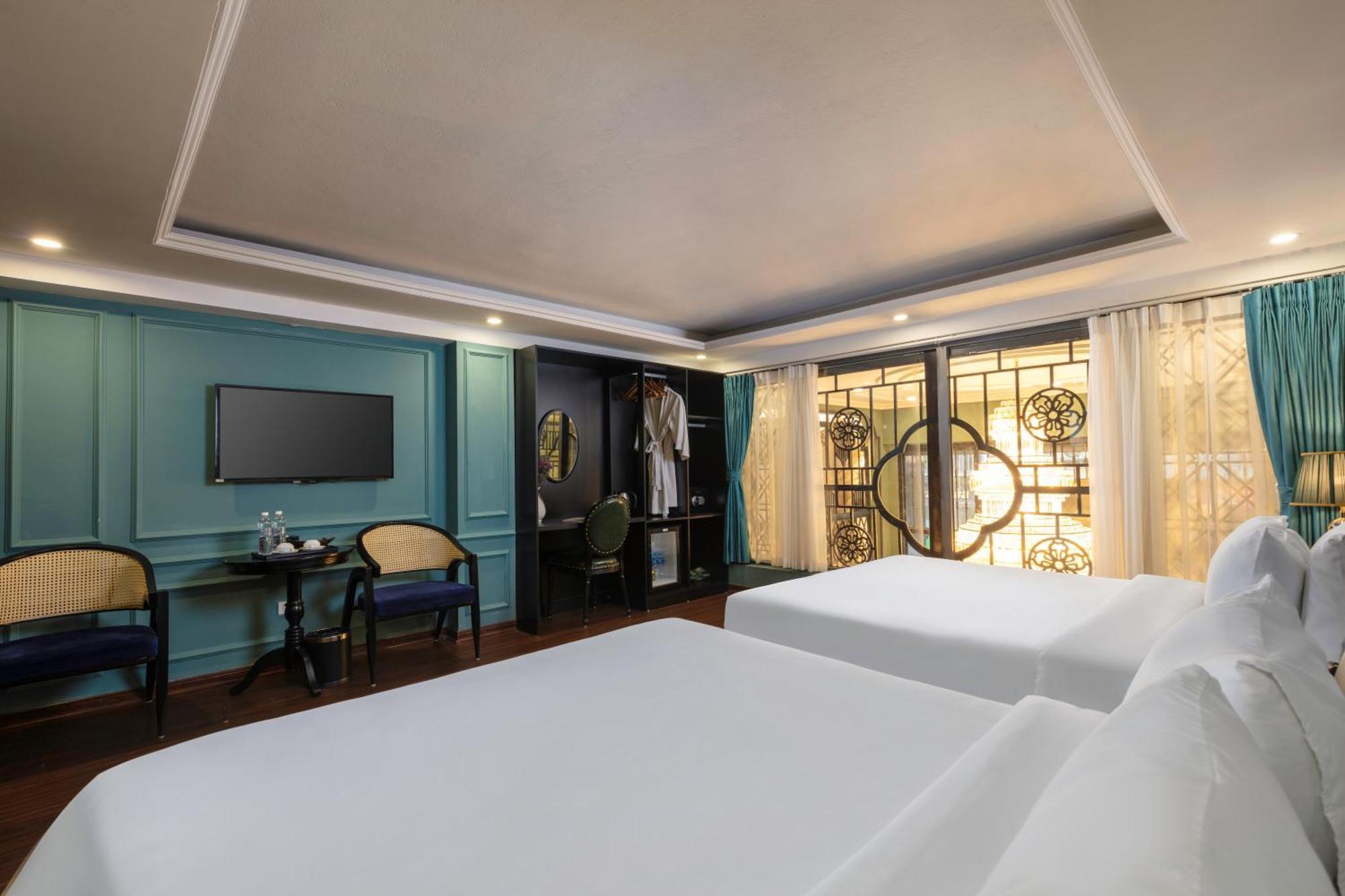 Madelise Palace Hotel & Travel Hanoï Extérieur photo